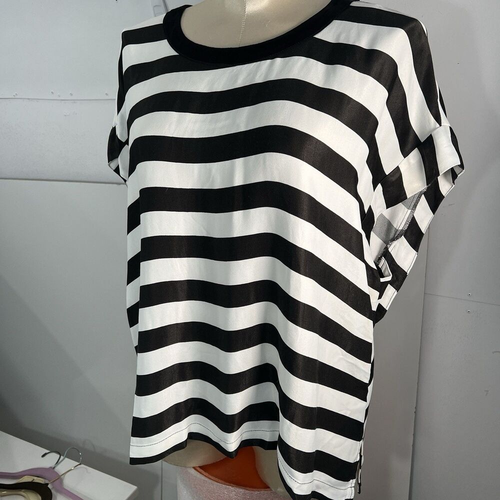 Anthropologie Maeve Batwing top Button-Back Black and White Stripe Size XL